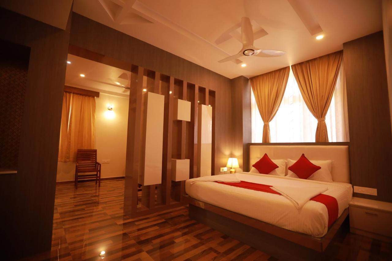 Sree Bharat Residency Hotel Alāndurai Kültér fotó