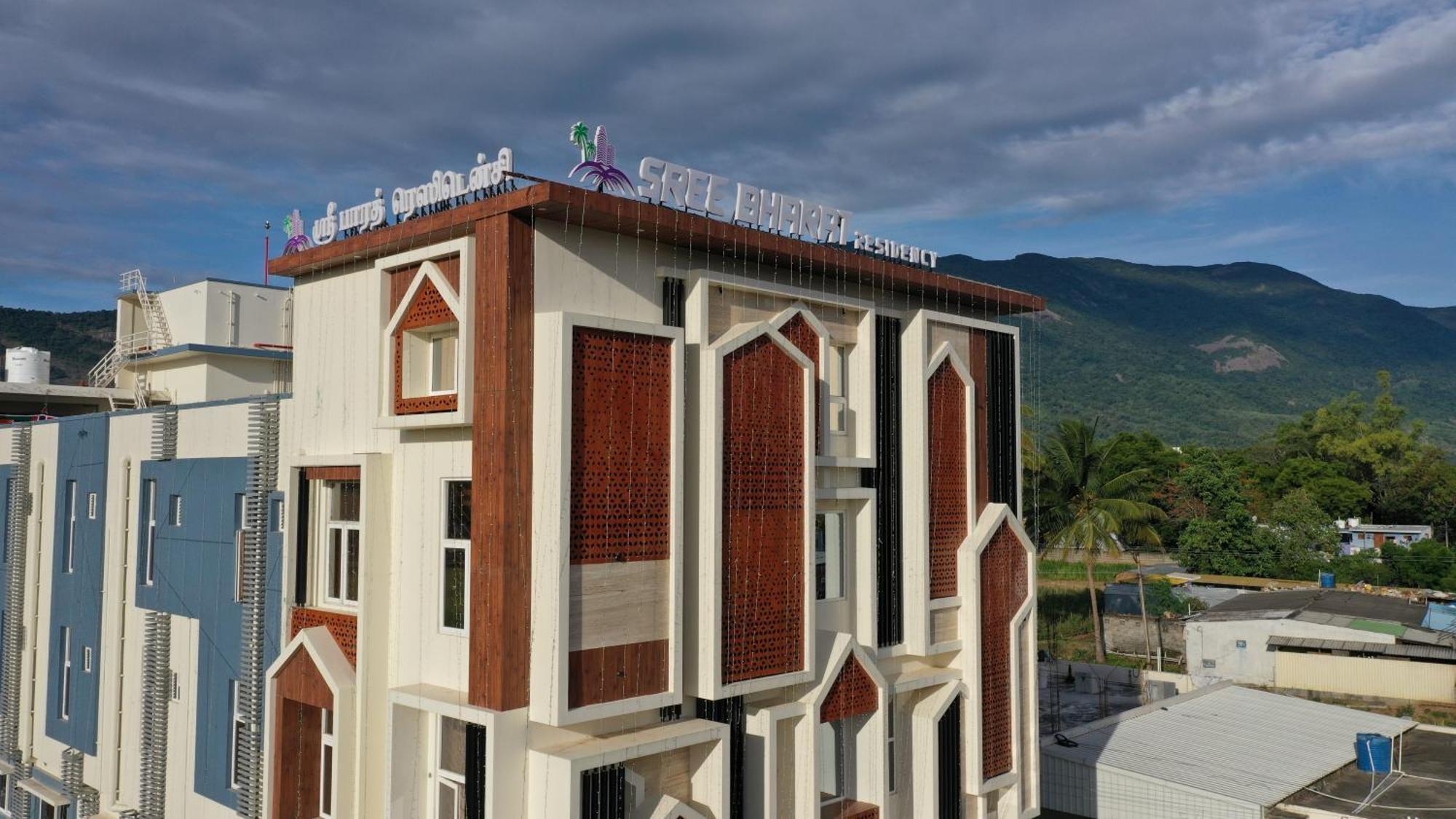 Sree Bharat Residency Hotel Alāndurai Kültér fotó