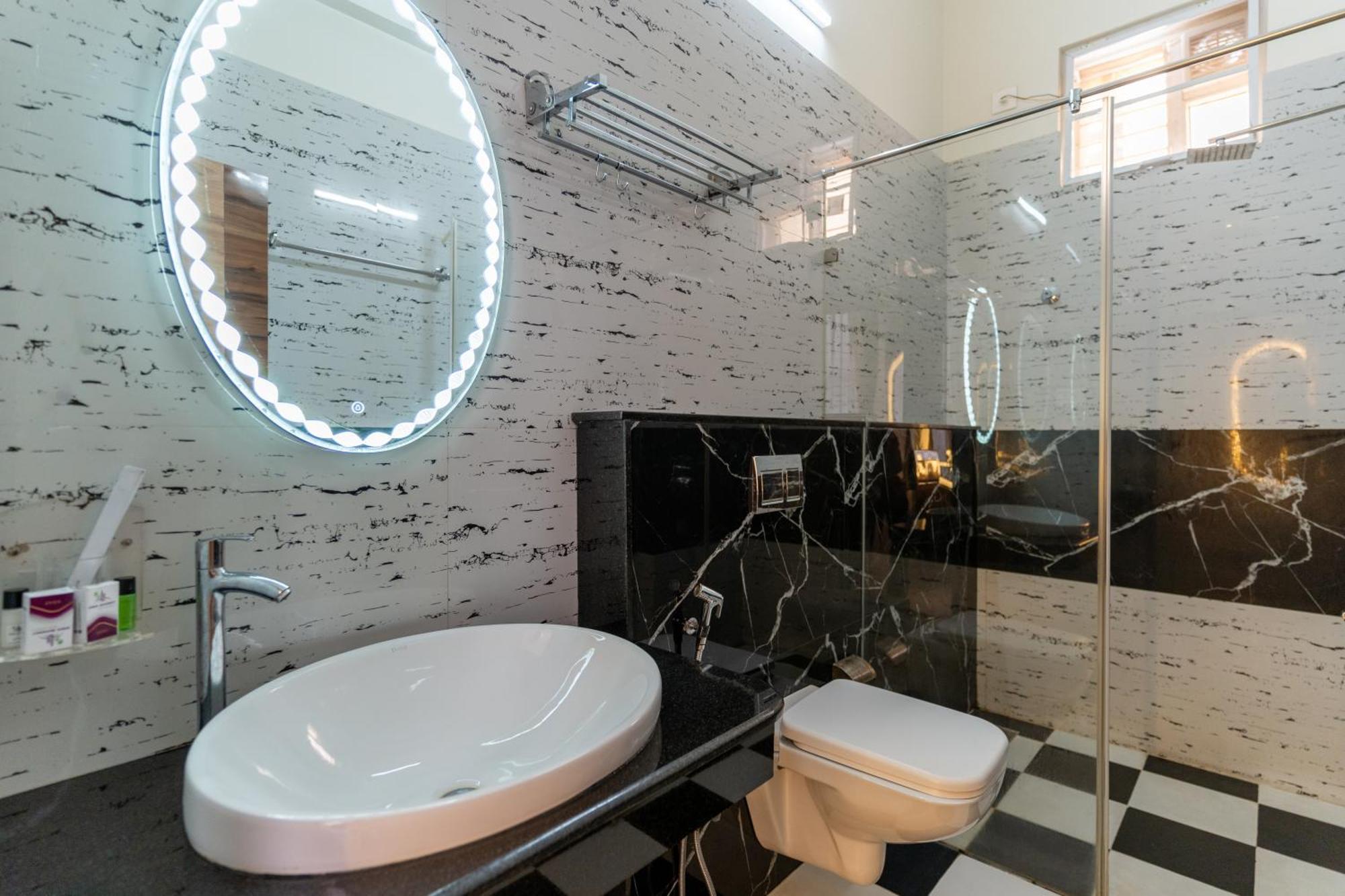 Sree Bharat Residency Hotel Alāndurai Kültér fotó