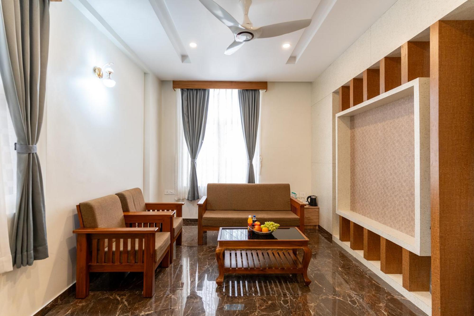 Sree Bharat Residency Hotel Alāndurai Kültér fotó