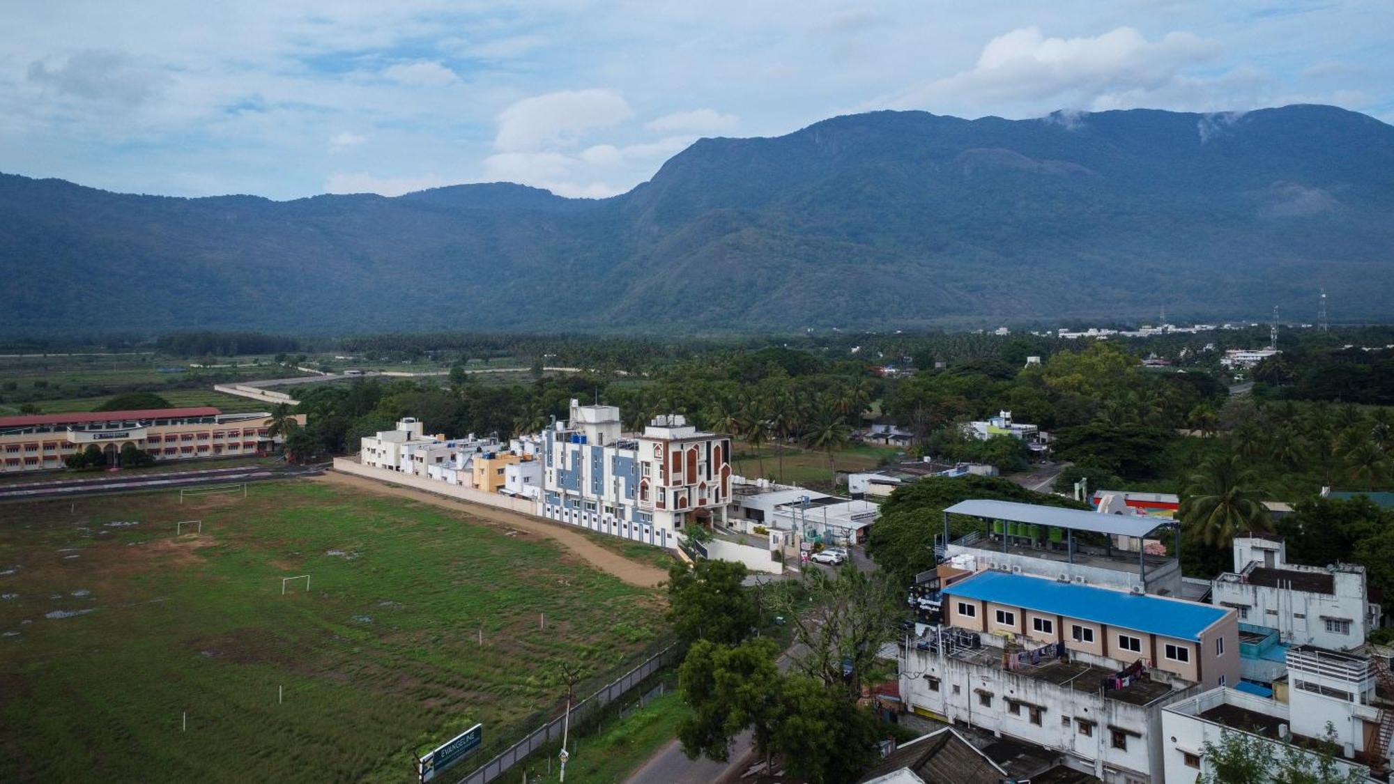 Sree Bharat Residency Hotel Alāndurai Kültér fotó